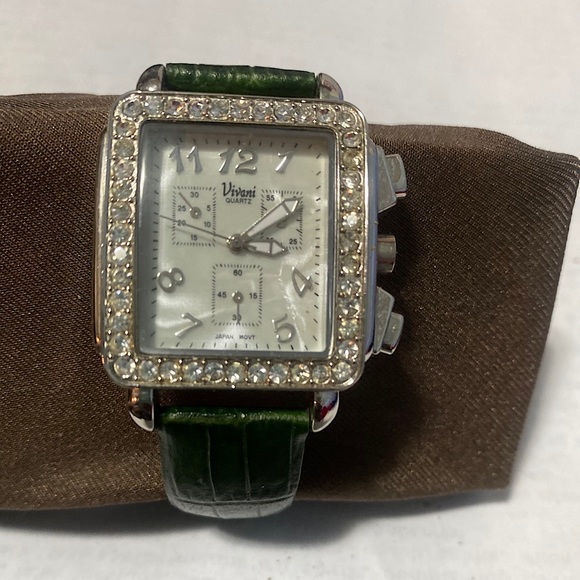 Vivani watch - Picture 1 of 3